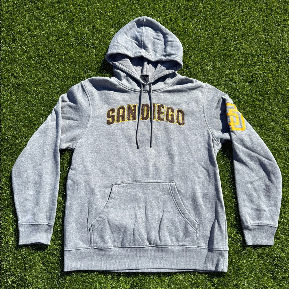 Majestic San Diego Padres hoodie. Size Large